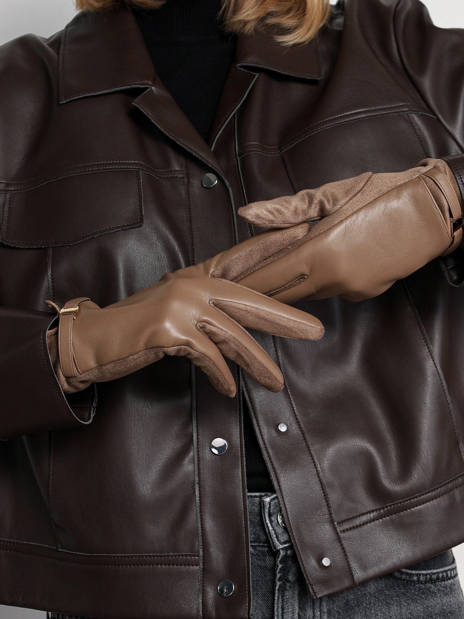 Перчатки комбинированные с декоративной пряжкой в ассортименте